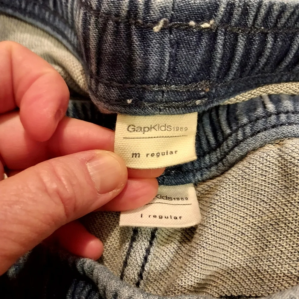 Bundle (2) GAP kids pull on blue soft jean Joggers Regular Med & Large Comfy